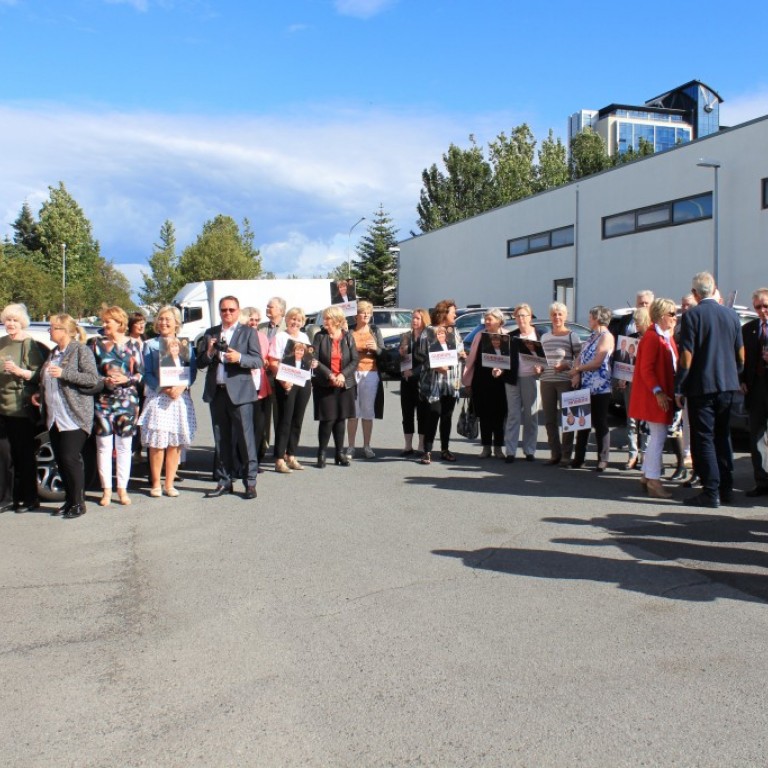 Hópurinn sem beið eftir Guðrúnu Björt