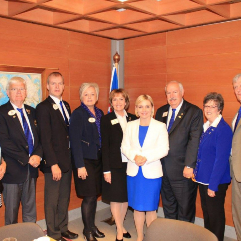 Heimsókn Alþjóðaforseta Lions Bob Corlew til forseta Íslands og utanríkisráðherra