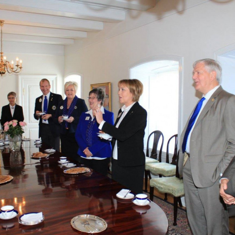 Heimsókn Alþjóðaforseta Lions Bob Corlew til forseta Íslands og utanríkisráðherra