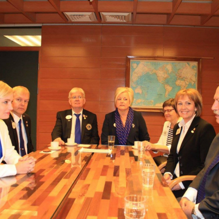 Heimsókn Alþjóðaforseta Lions Bob Corlew til forseta Íslands og utanríkisráðherra