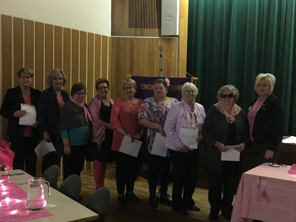 Þessar fengu afmælismerki