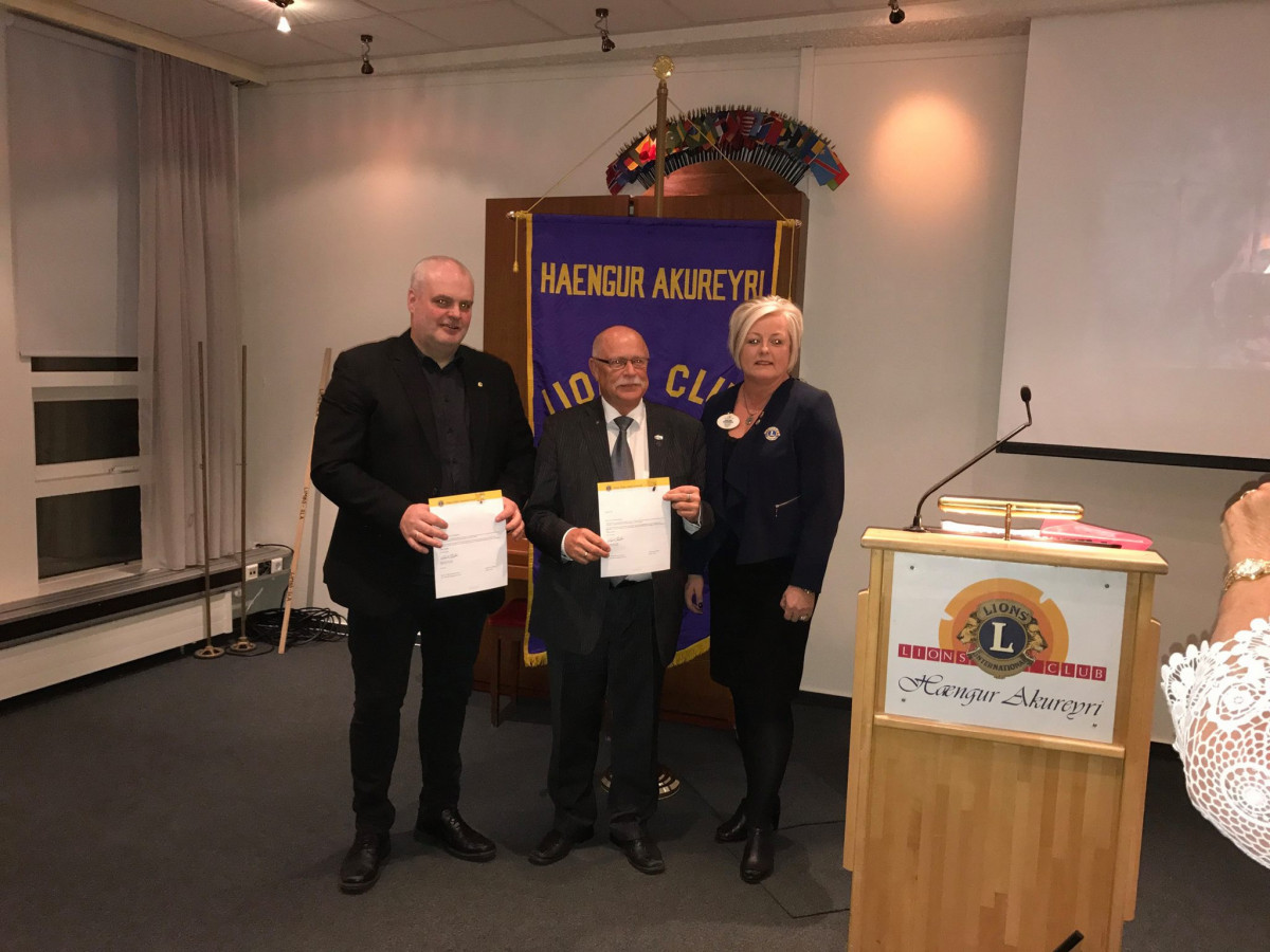 Umdæmis- og varaumdæmisstjórar heimsækja klúbbana