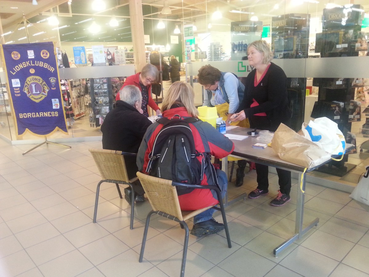 Rúmlega 170 manns mættu í blóðsykurmælingar í Borgarnesi