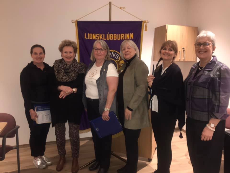 Starfið í hreyfingunni færist yfir í raunheima.