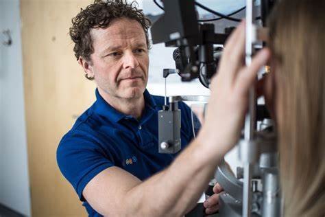 Fræðsluerindi um ellihrörnun í augnbotnum verður  í beinu streymi á netinu. Streymislinkurinn fylgir…